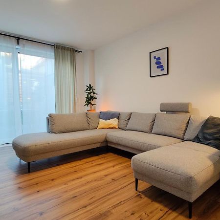 Hygge Home - Mit Garten Und Stellplatz Fuer Feriengaeste-, Monteure / Netflix / 10 Min. Zur Sinsheim Therme Und Zur Autobahn מראה חיצוני תמונה