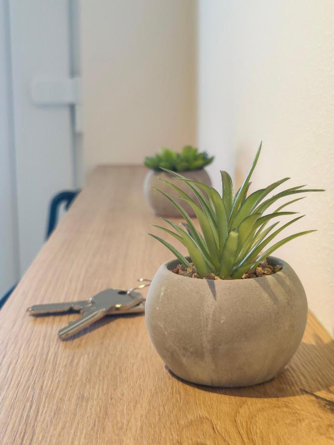 Hygge Home - Mit Garten Und Stellplatz Fuer Feriengaeste-, Monteure / Netflix / 10 Min. Zur Sinsheim Therme Und Zur Autobahn מראה חיצוני תמונה