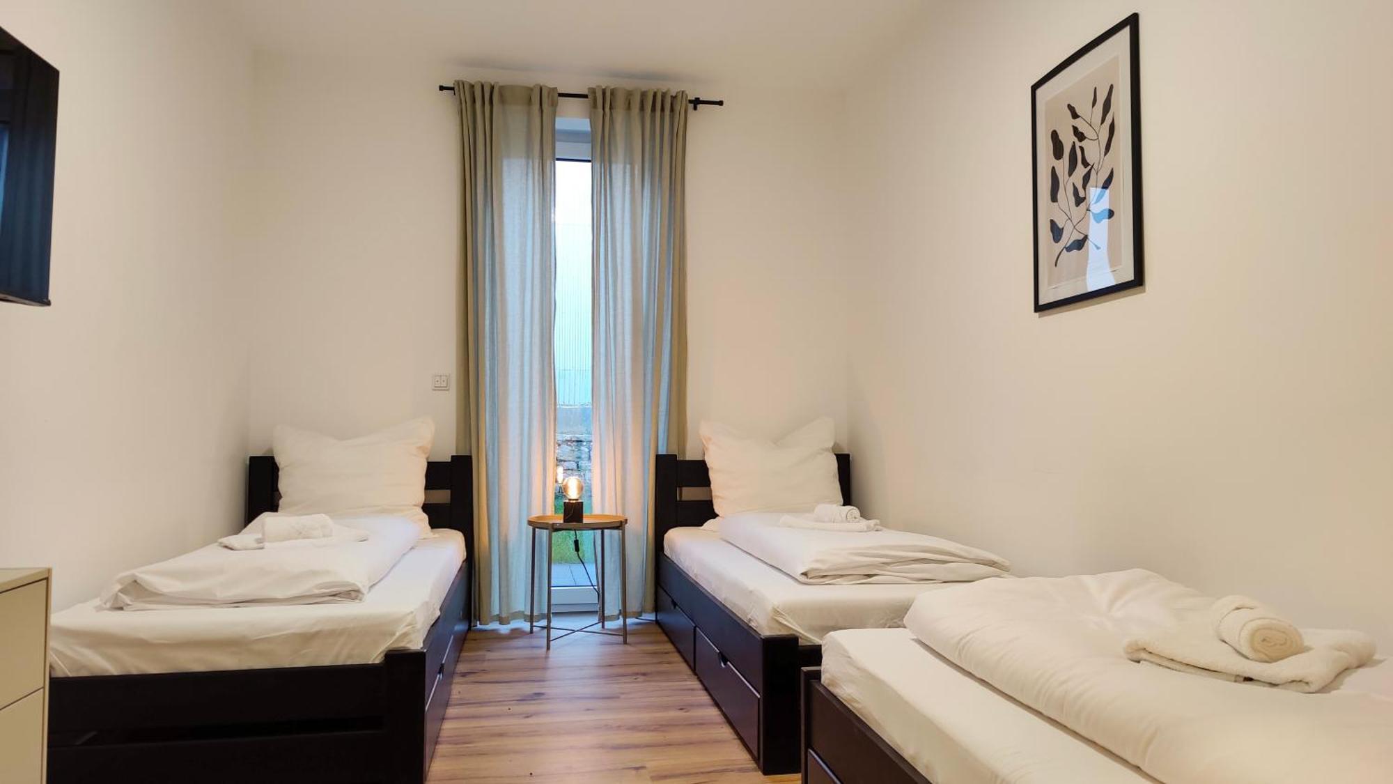 Hygge Home - Mit Garten Und Stellplatz Fuer Feriengaeste-, Monteure / Netflix / 10 Min. Zur Sinsheim Therme Und Zur Autobahn מראה חיצוני תמונה